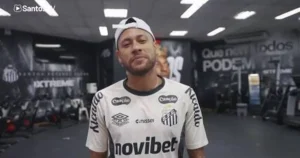 Neymar lesionado no Santos